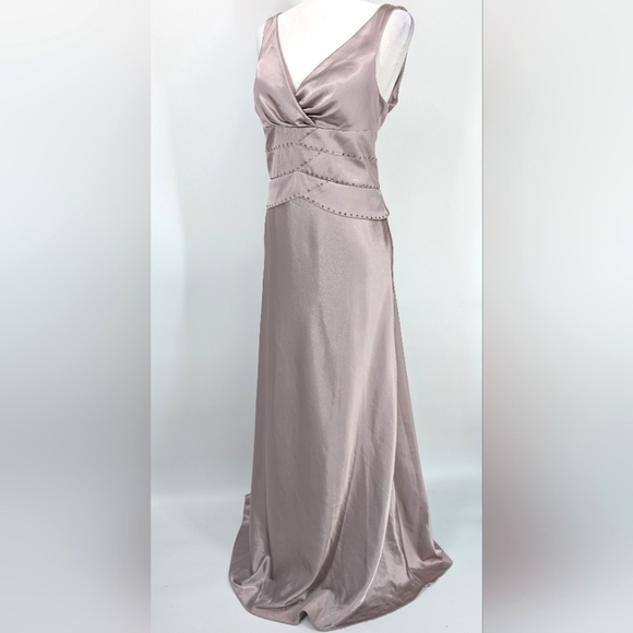 OC by Oleg Cassini Purple Silver  Sleeveless V-Neck Formal Maxi Dress Gown 12 - Picture 1 of 15